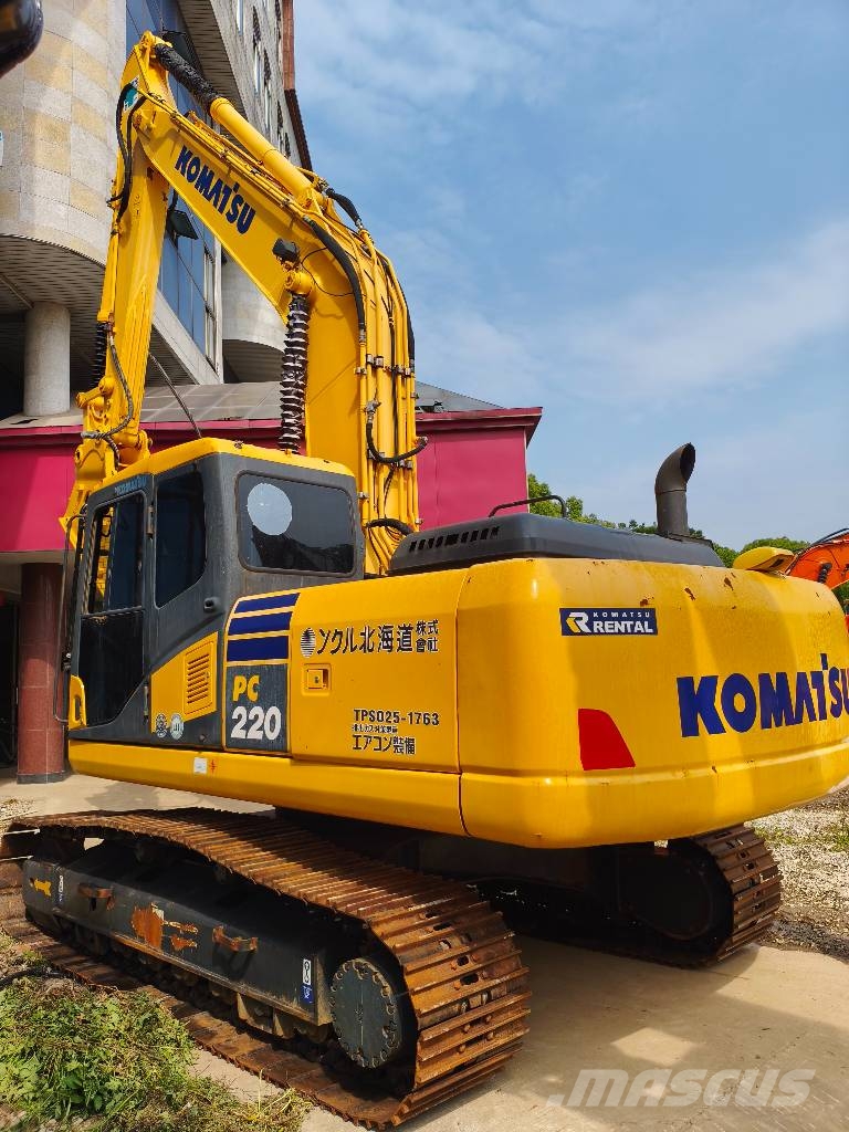 Komatsu PC 220-7 履带挖掘机