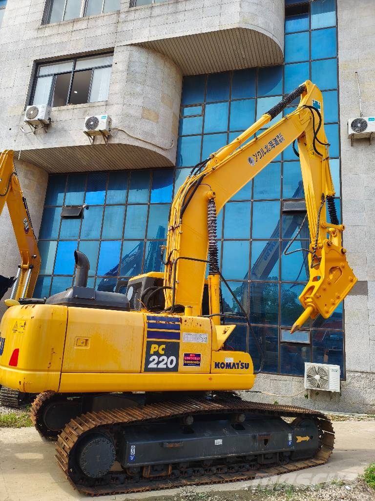 Komatsu PC 220-7 履带挖掘机