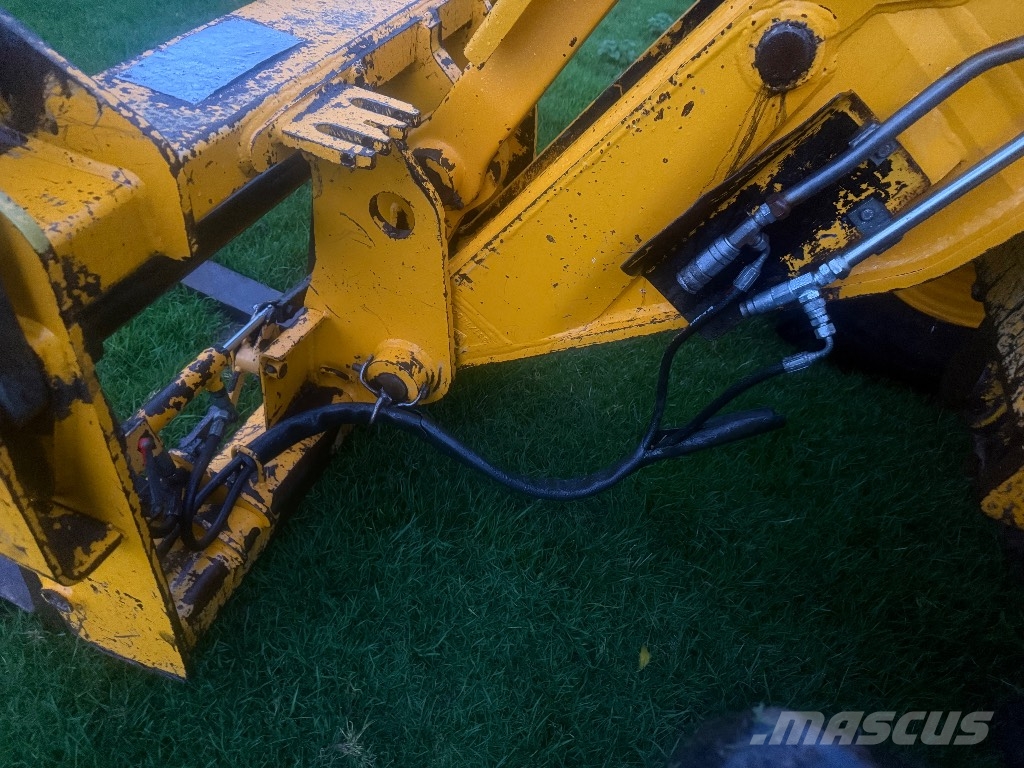 JCB 541-70 مناولات متداخلة