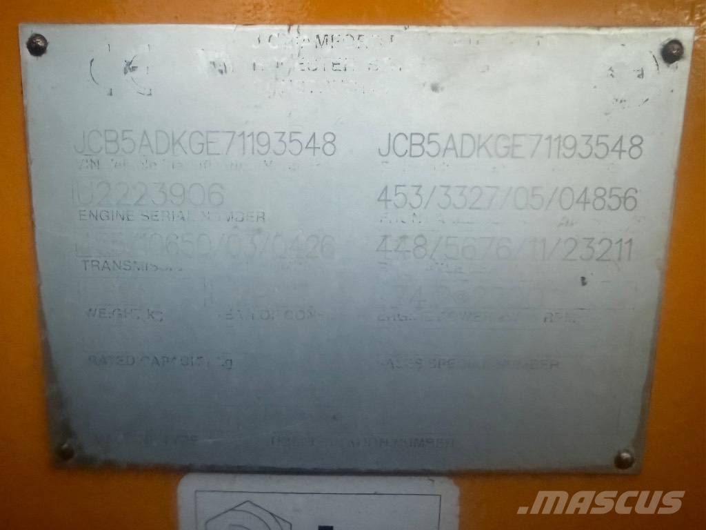 JCB 541-70 مناولات متداخلة