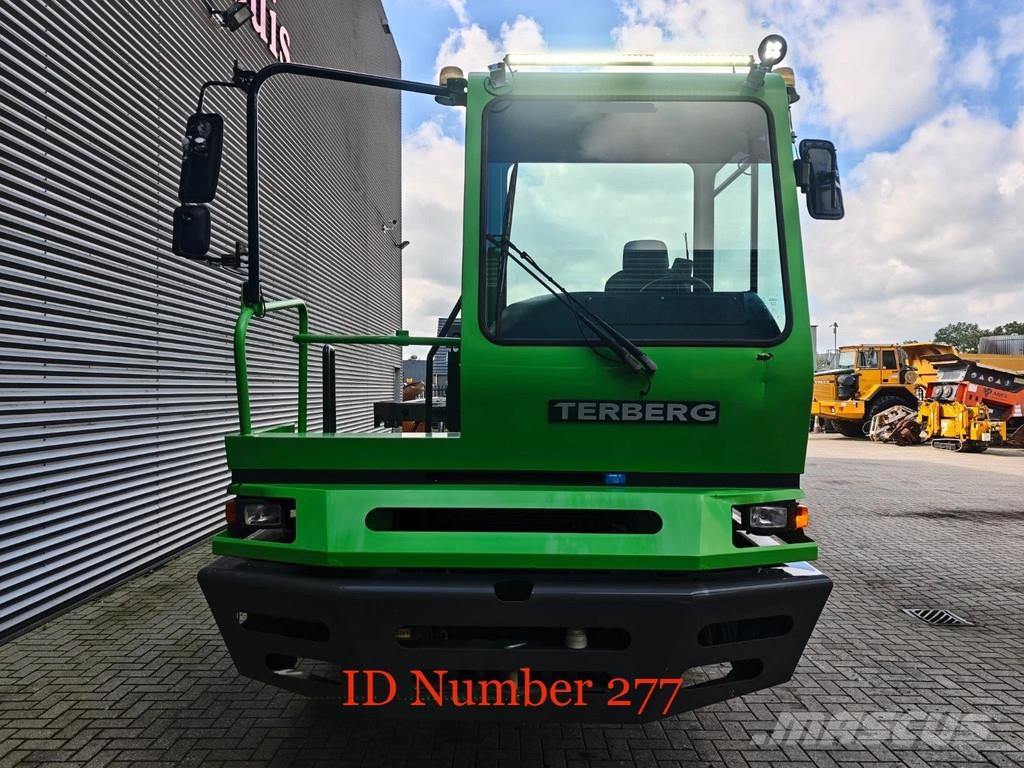 Terberg BC 182 4x2 Terminalivedukid