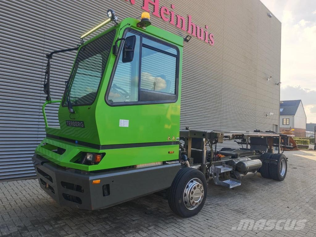 Terberg BC 182 4x2 Terminalni vlačilci