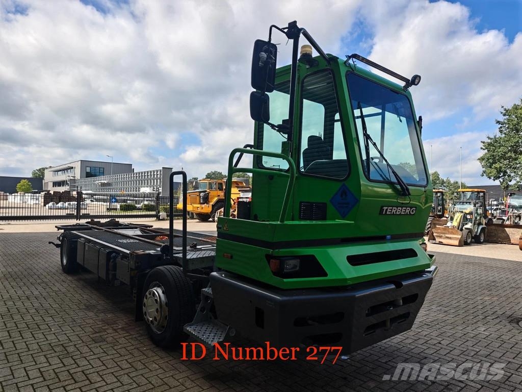 Terberg BC 182 4x2 Terminalivedukid
