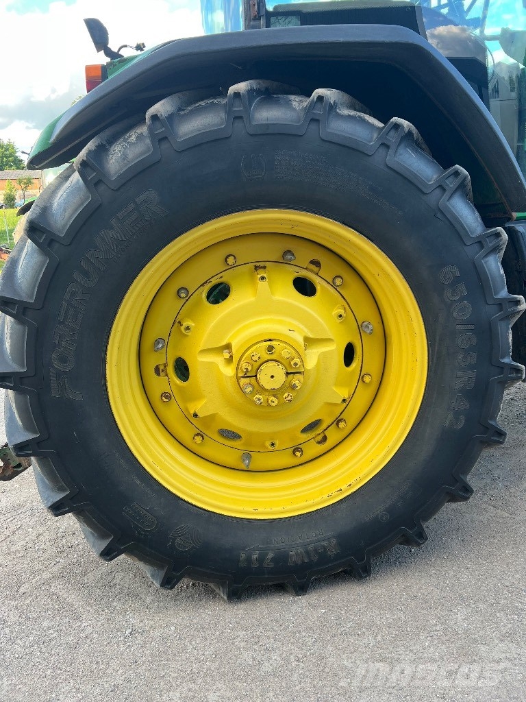 John Deere 8100 Трактора