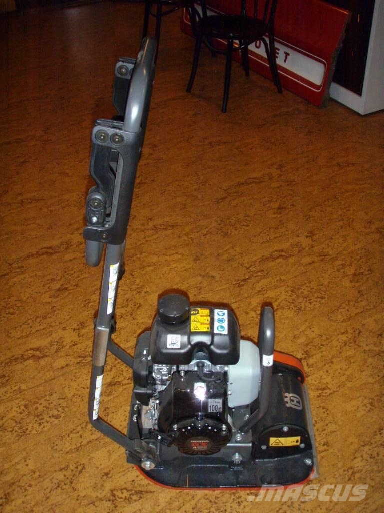Husqvarna LF 50 med plattläggningskit Vibrationsgeräte