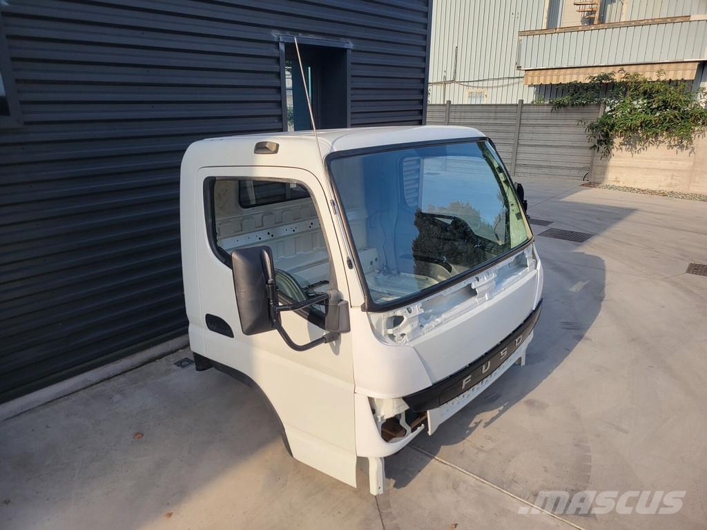 Mitsubishi Fuso CANTER C 1995mm LH DRIVE 2021 -> EURO 6 Cabins and interior