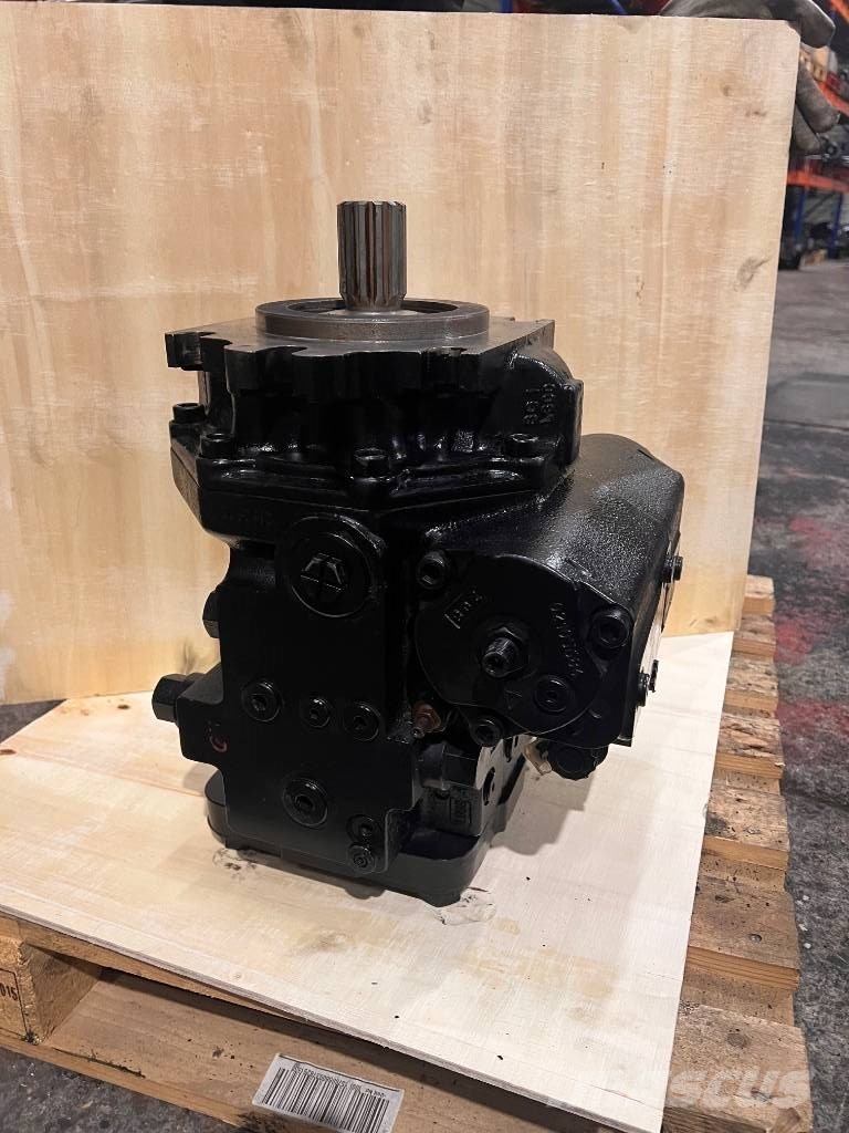 John Deere F704371 Hydraulics