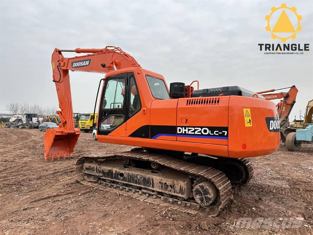 Doosan DH 220 Bagri goseničarji