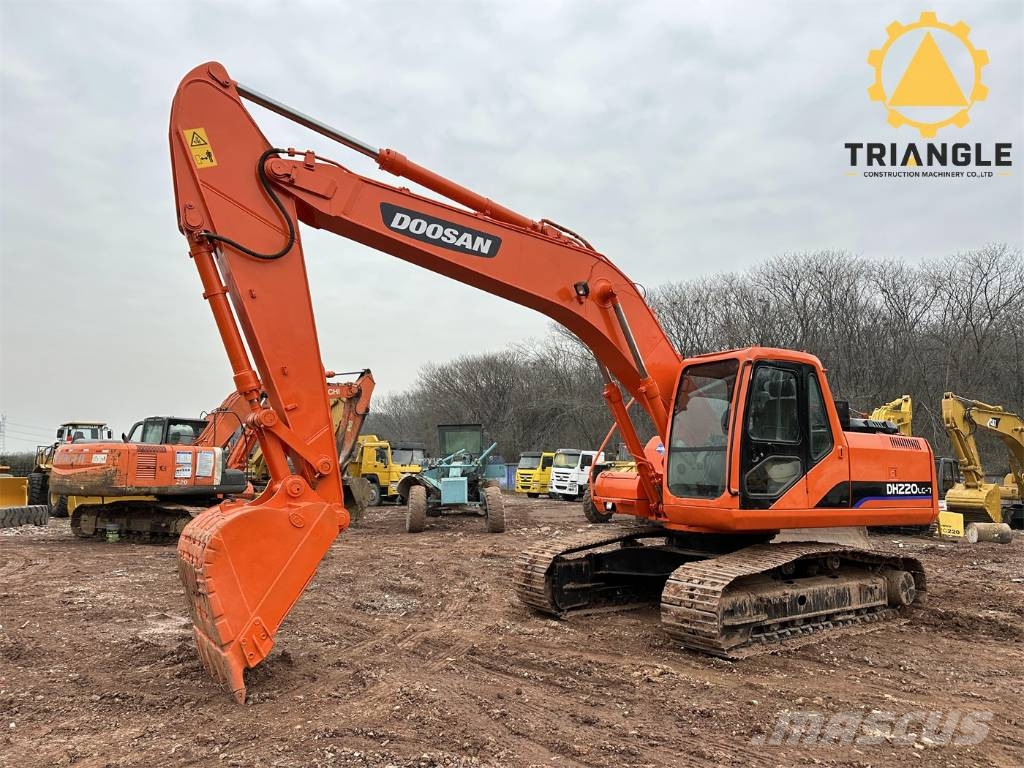 Doosan DH 220 Bagri goseničarji