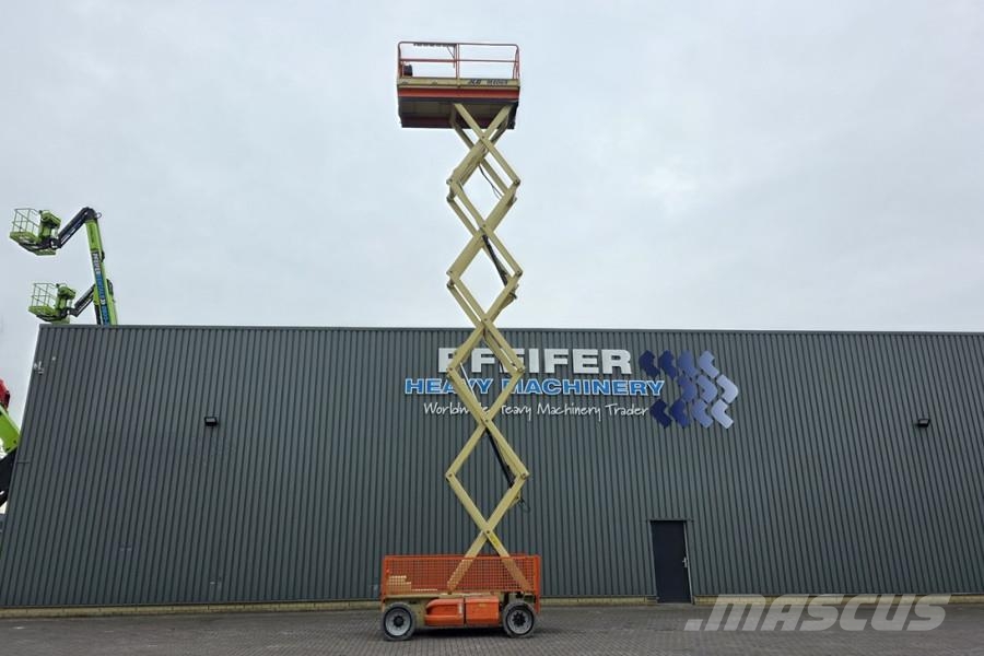 JLG M4069 Hybrid, 14.2m Working Height, 360kg Capacity 剪叉式升降机