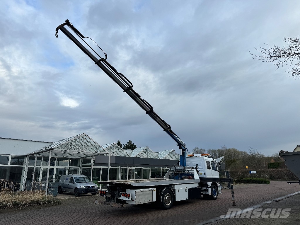 Mercedes-Benz Atego 1828 Abschleppfahrzeug mit Kran HMF 1722 T4 Φορτηγά με Γερανό