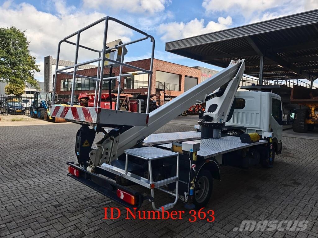 Nissan Cabstar 35.13 NT400 GSR B180T 트럭 탑재 고소작업대