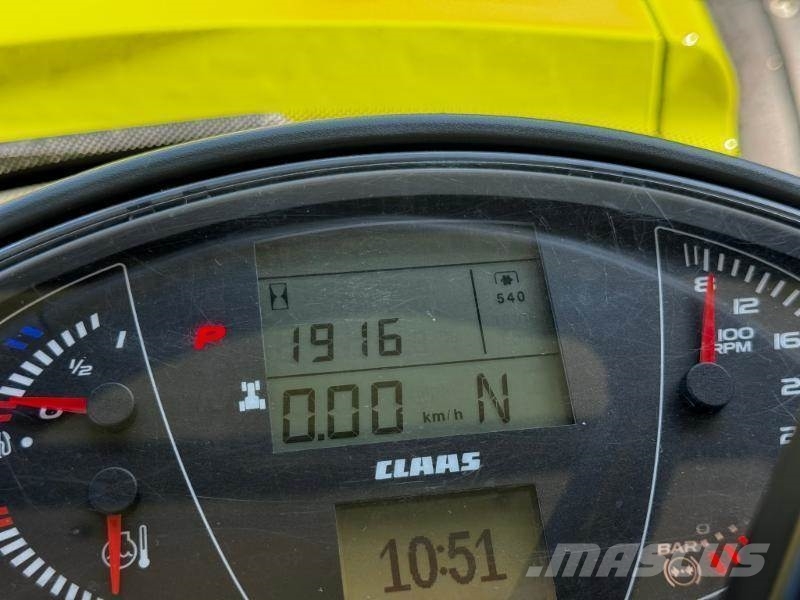 CLAAS AXION 870 트랙터