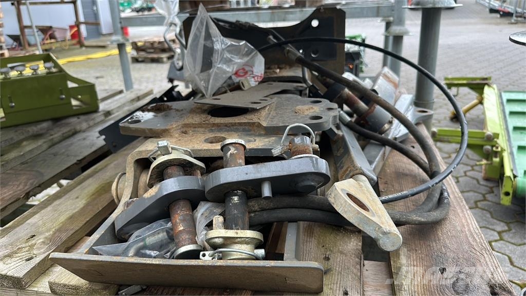 Massey Ferguson M 2 PUH   Hitch Sonstiges Traktorzubehör