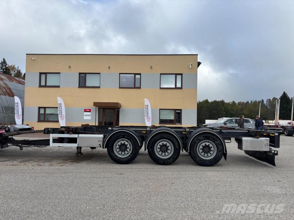 HFR KM 24 3 SAF AXLE + LIFITNG AXLES + CHASSIS L7450mm Remorque porte container