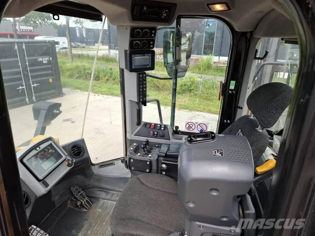 CAT 972 MXE 轮式装载机