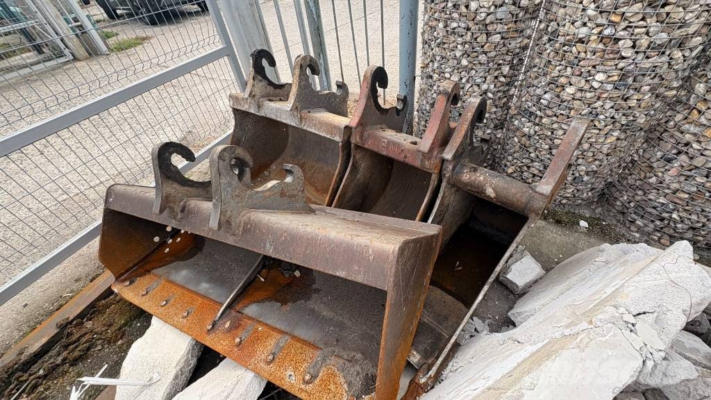 Mecalac 8 MCR Rupsgraafmachines