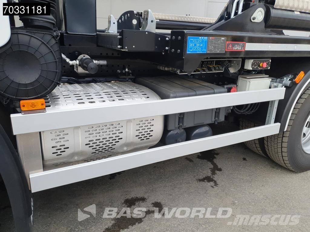 Iveco X-Way 530 6X2 NEW! Hiab FTR18 skiploader Automatic Portaalsysteem vrachtwagens