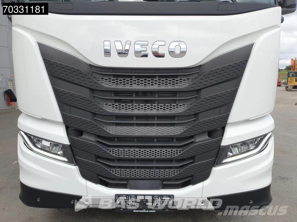Iveco X-Way 530 6X2 NEW! Hiab FTR18 skiploader Automatic Portaalsysteem vrachtwagens
