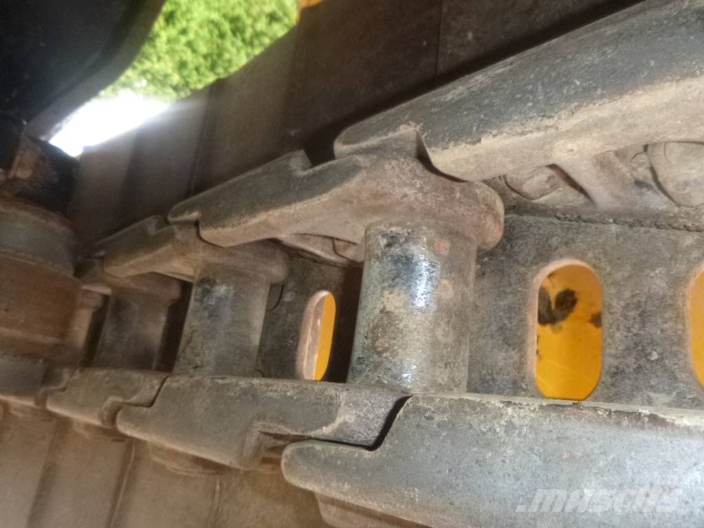 JCB JS220XLC 4F Rupsgraafmachines