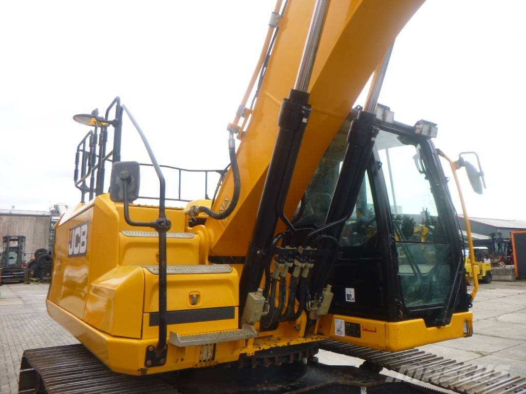 JCB JS220XLC 4F Rupsgraafmachines