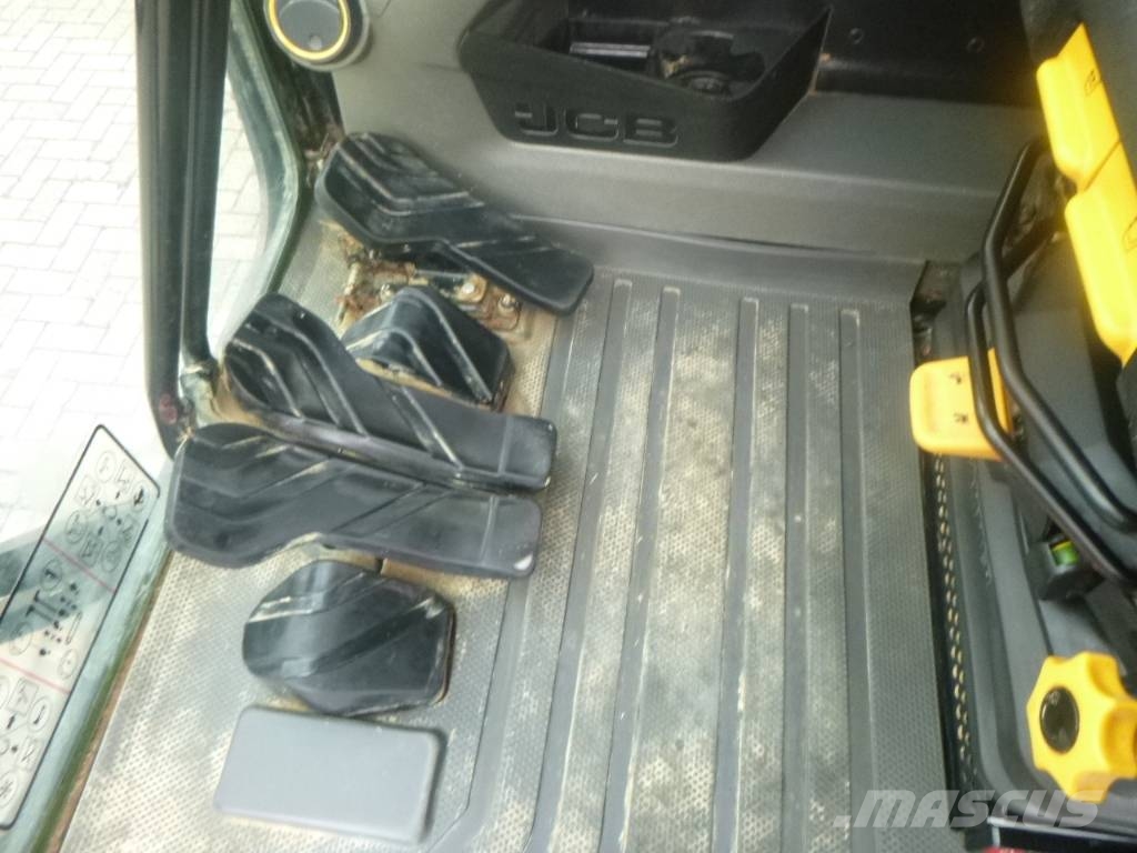JCB JS220XLC 4F Rupsgraafmachines