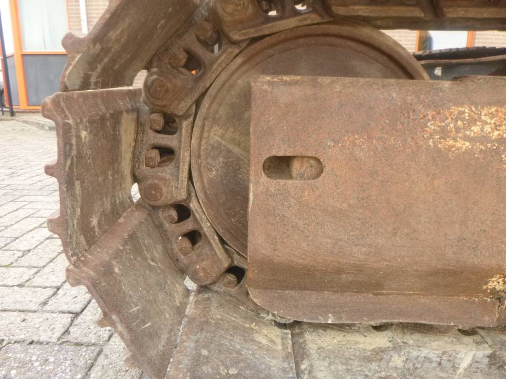 JCB JS220XLC 4F Rupsgraafmachines