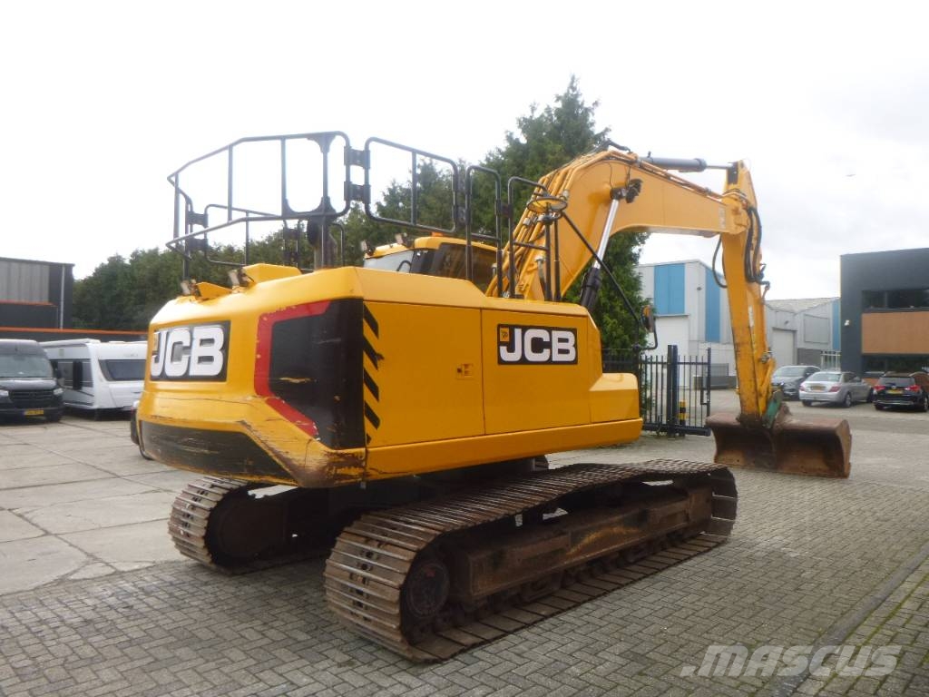JCB JS220XLC 4F Rupsgraafmachines
