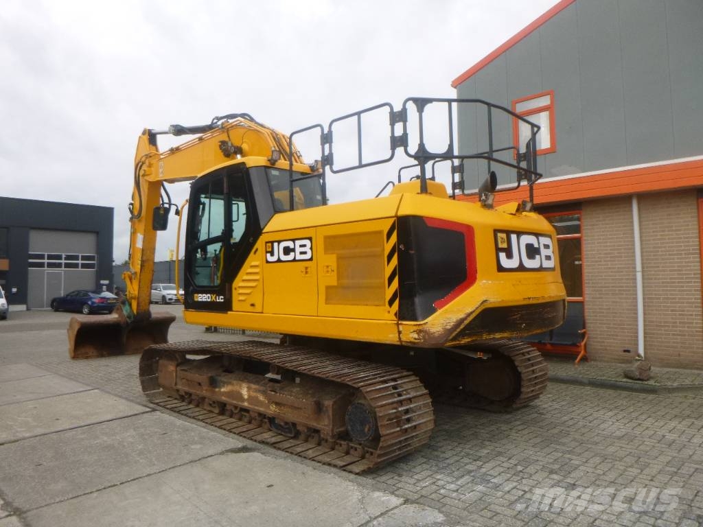 JCB JS220XLC 4F Rupsgraafmachines
