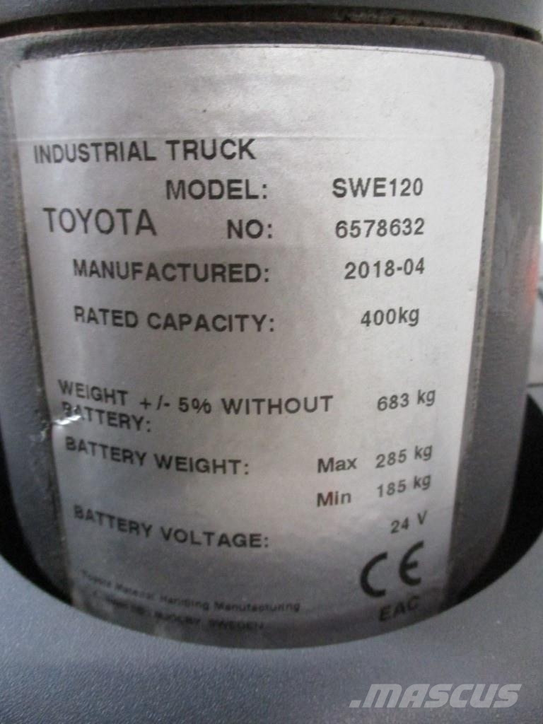 Toyota SWE120 Platform power pallet trucks