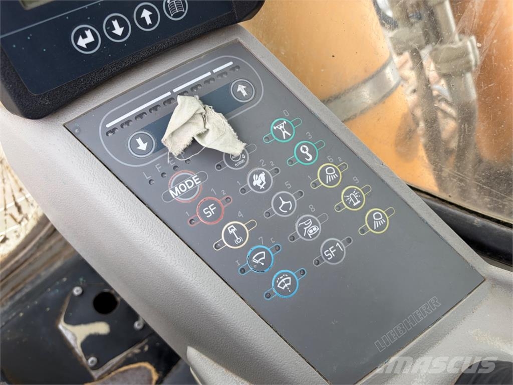 Liebherr R914C HD-SL Construction - Autres