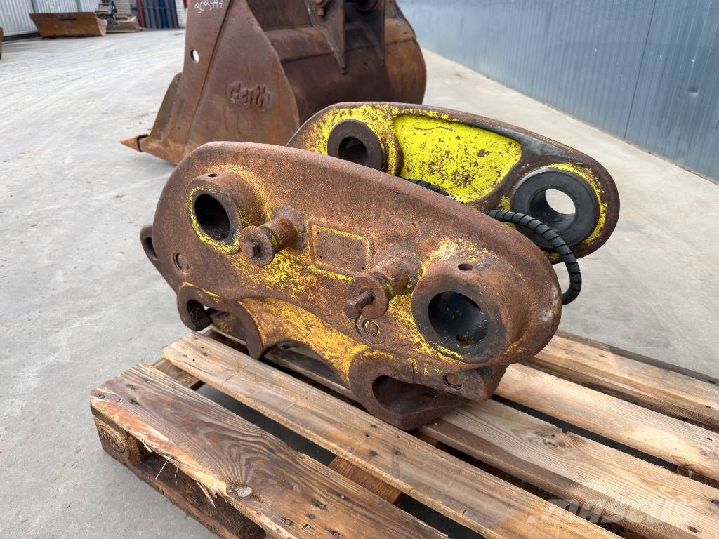 Miller Caterpillar M318D / 320D / 320E / 320F / 323D / 32 موصلات سريعة