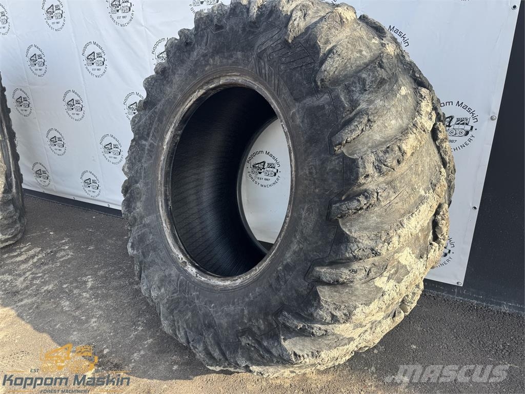 Nokian Trs 2+ 710/70-34 Used/Beg Banden, wielen en velgen