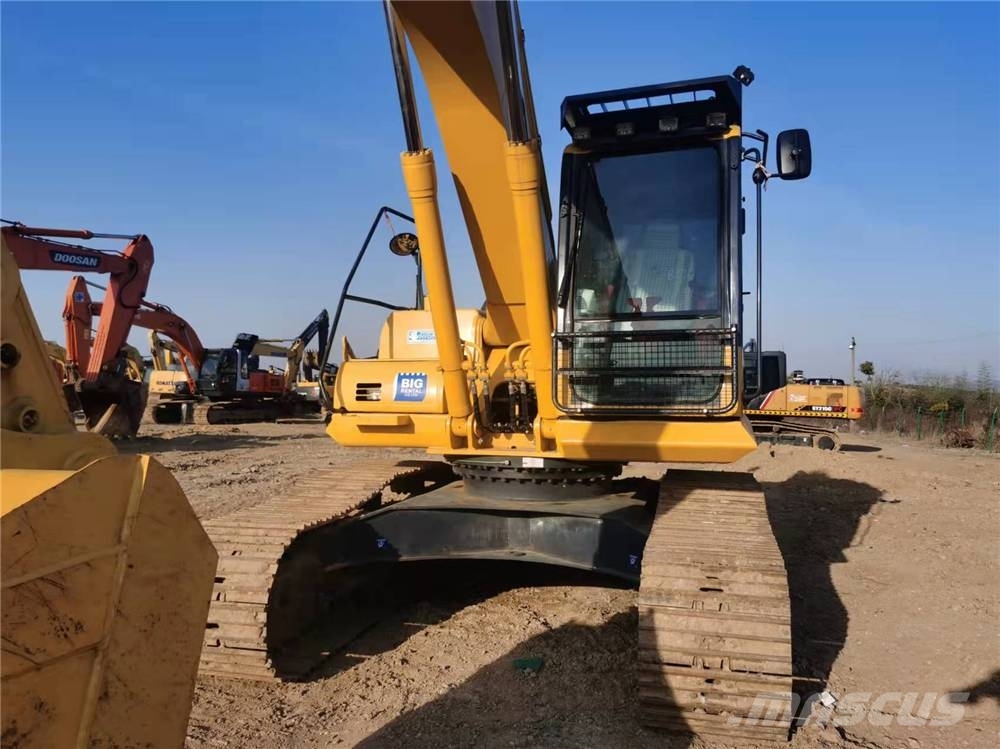 Komatsu PC 220-8 Εκσκαφείς με ερπύστριες