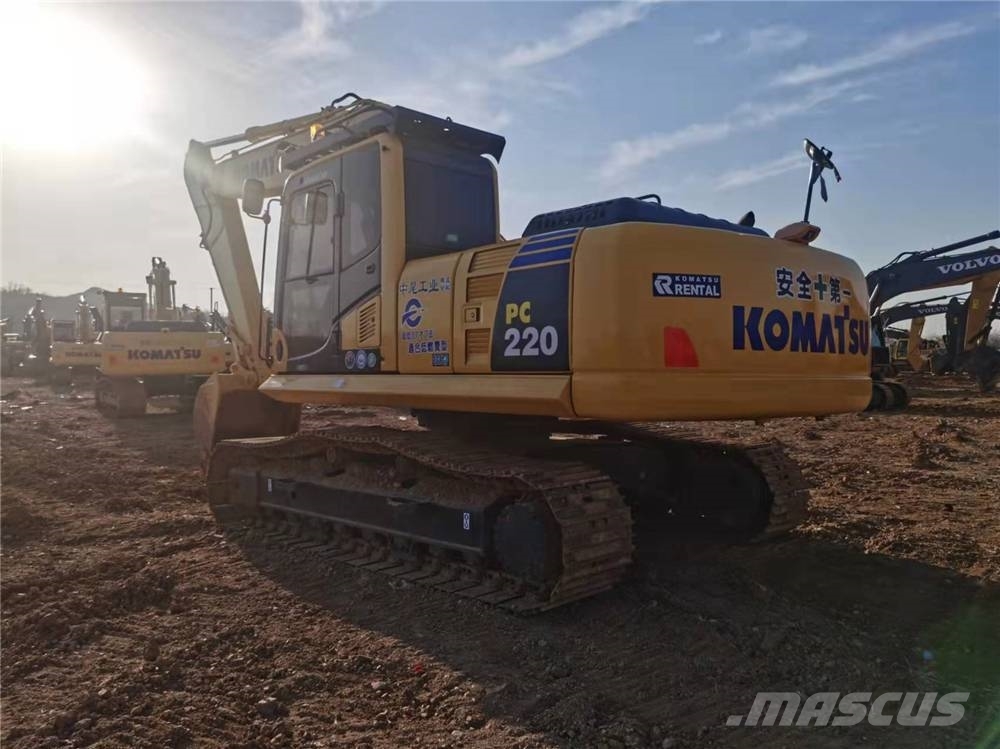 Komatsu PC 220-8 Εκσκαφείς με ερπύστριες