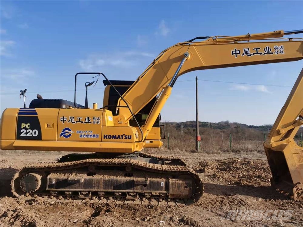Komatsu PC 220-8 Εκσκαφείς με ερπύστριες