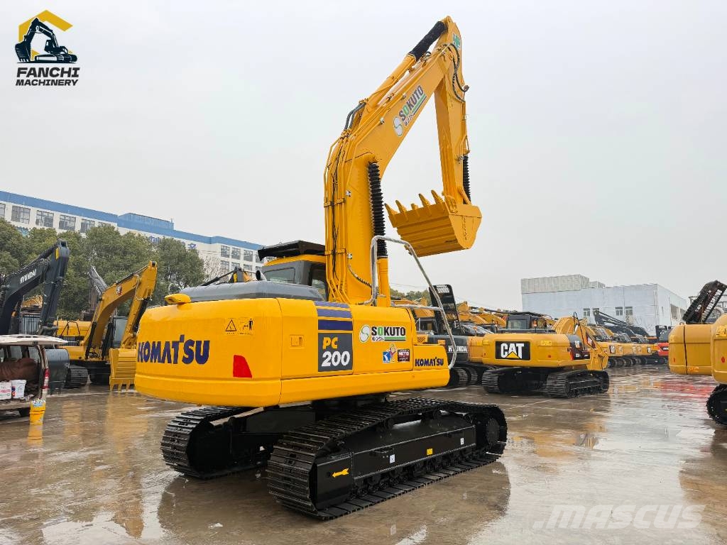 Komatsu PC 200 Pásové rýpadlá