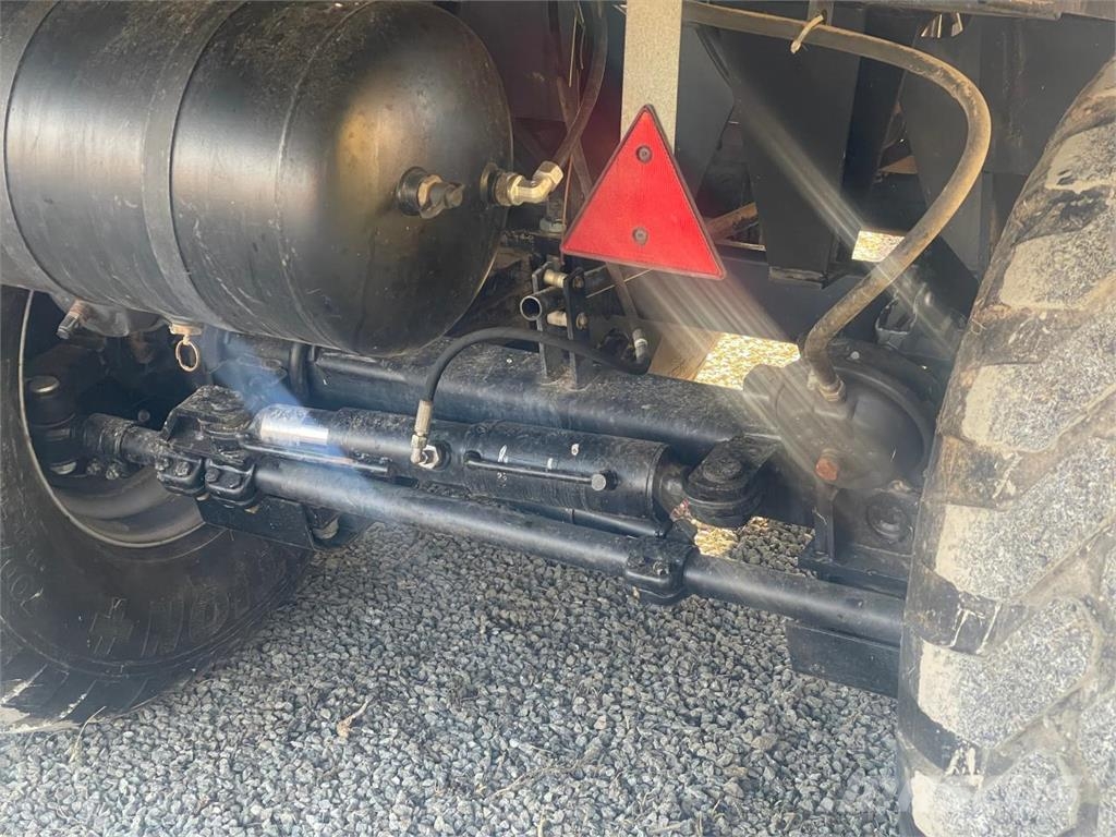 Mengele Roto Bull 6000 Atrelados auto-carregadores
