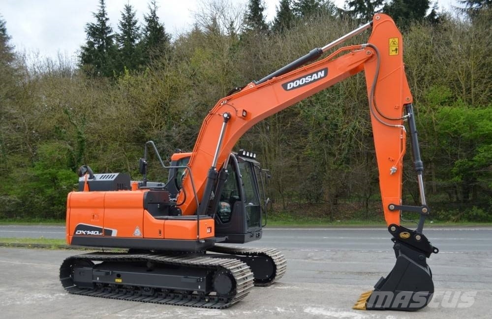 Doosan DX 140 LC-5 Εκσκαφείς με ερπύστριες