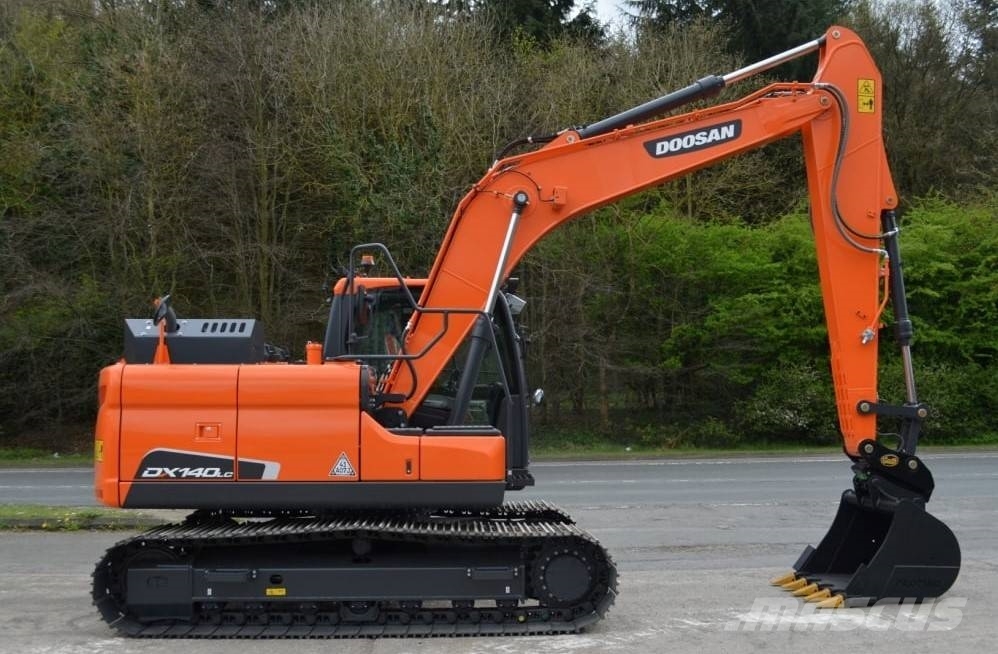 Doosan DX 140 LC-5 Εκσκαφείς με ερπύστριες