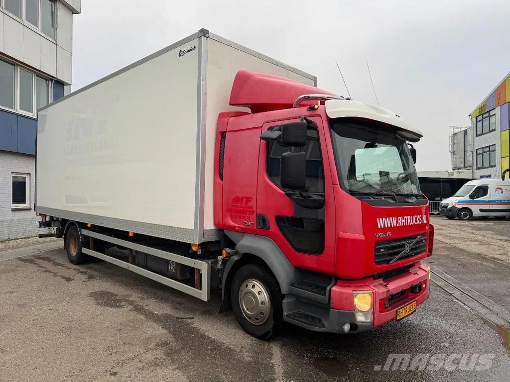 Volvo FL 260 4X2 EURO 5 SIDE DOORS ZEPRO LIFT 2000 KG Camiones con caja de remolque