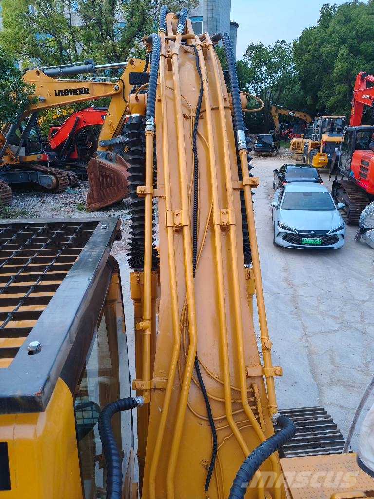 CAT 320 C L Гусеничні екскаватори