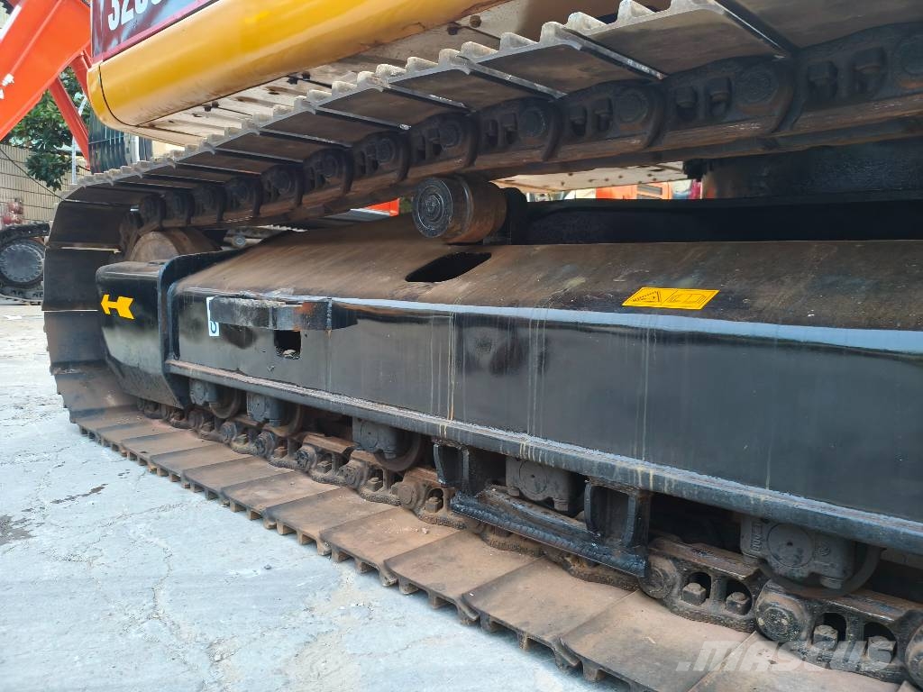 CAT 320 C L Гусеничні екскаватори