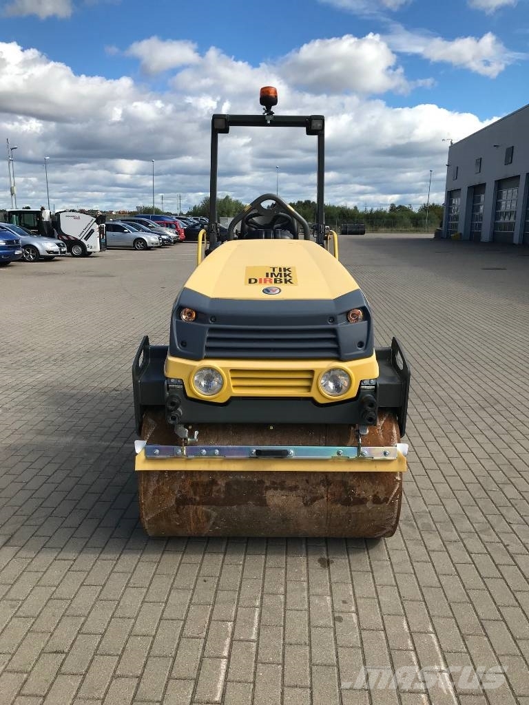 Wacker Neuson RD27 Tandemové válce