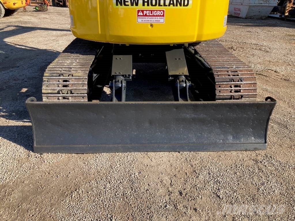 New Holland E 135 SR 中型挖掘机