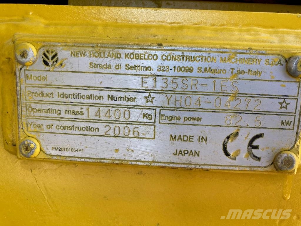 New Holland E 135 SR 中型挖掘机