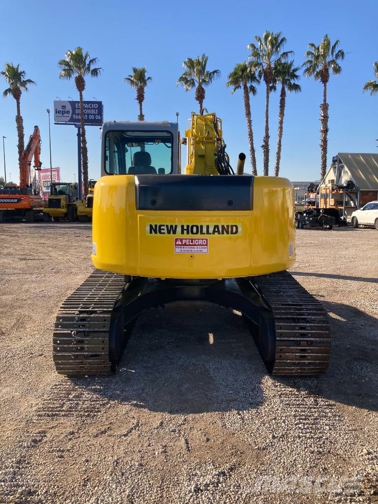New Holland E 135 SR 中型挖掘机