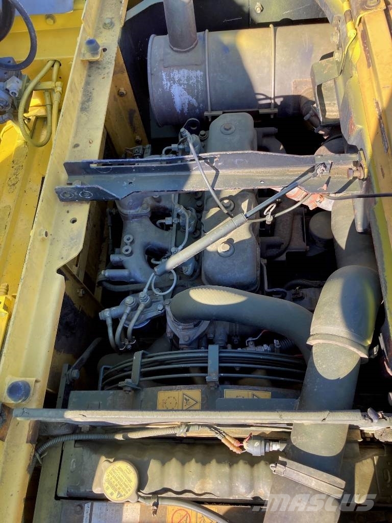 New Holland E 135 SR 中型挖掘机