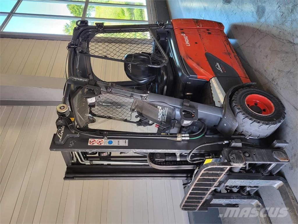 Linde E20L 电动叉车