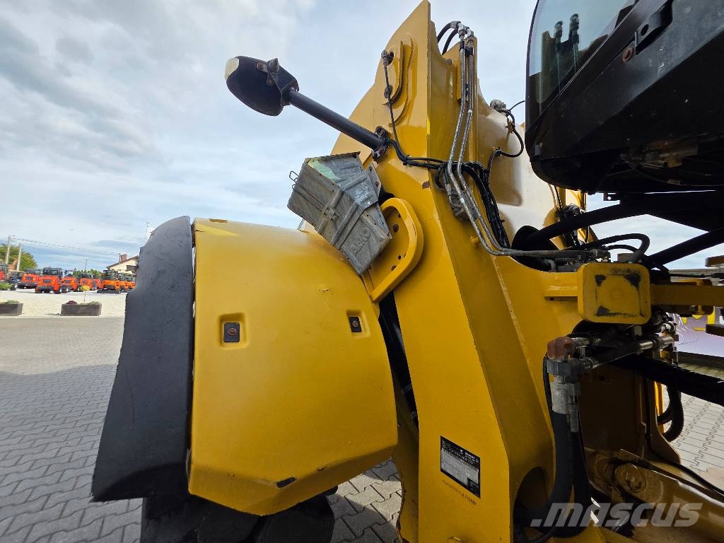 CAT 938 K, 2013 ROK, ŁYŻKA + WIDŁY Cargadoras sobre ruedas